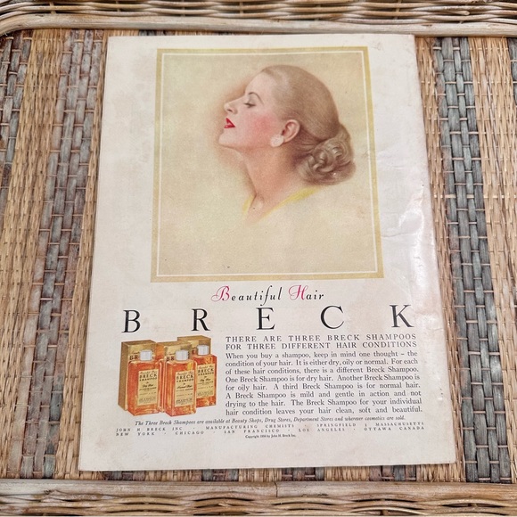 Vintage Cosmopolitan Magazine - March 1957 - Picture 9 of 13